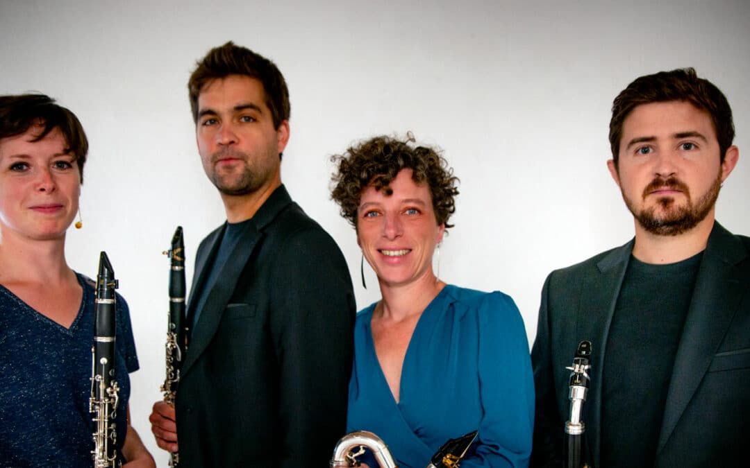 « Opéra sans Diva » par le quatuor « Hanches Hantées »